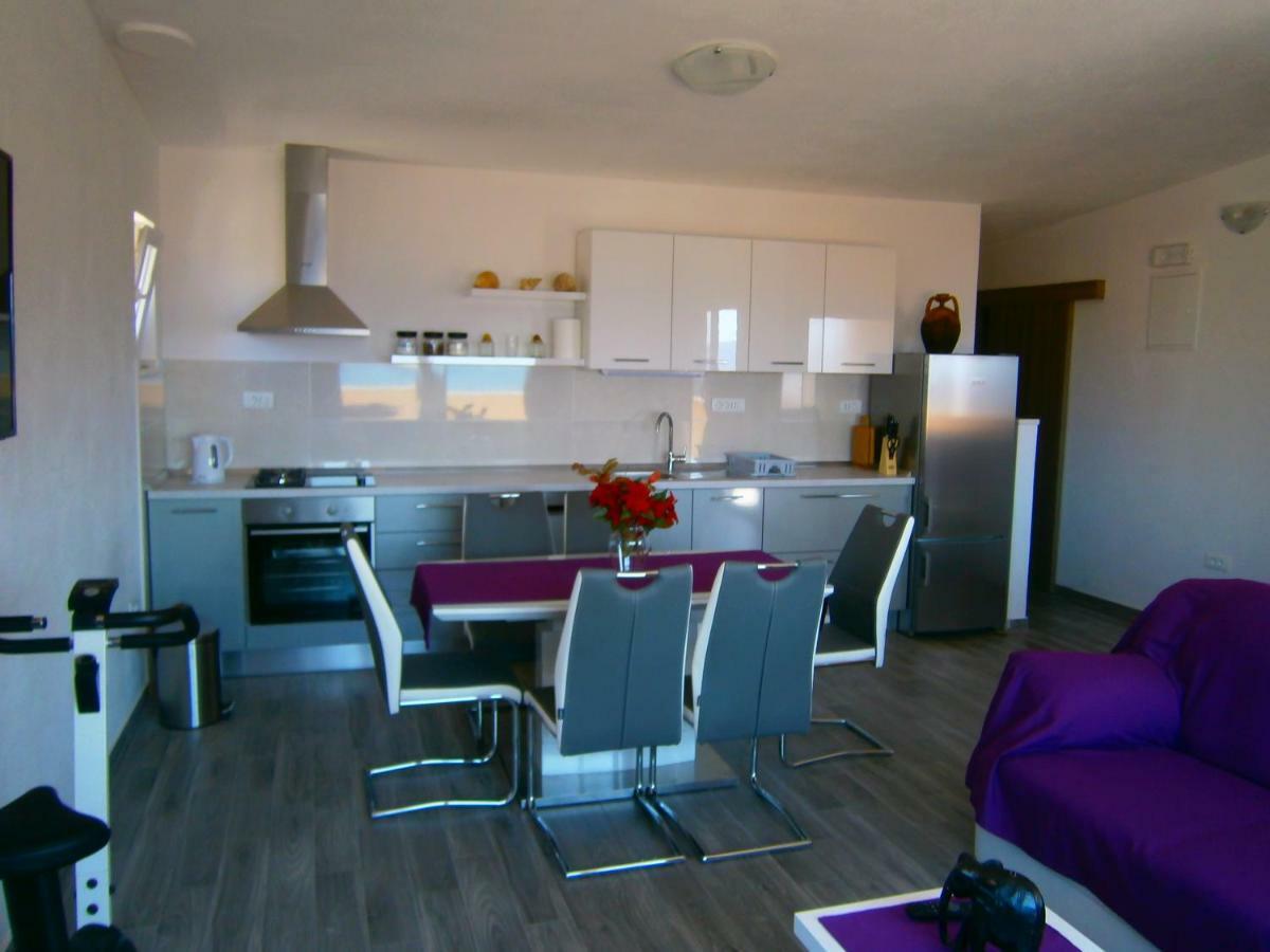 Apartment Willy Komiža Exteriér fotografie